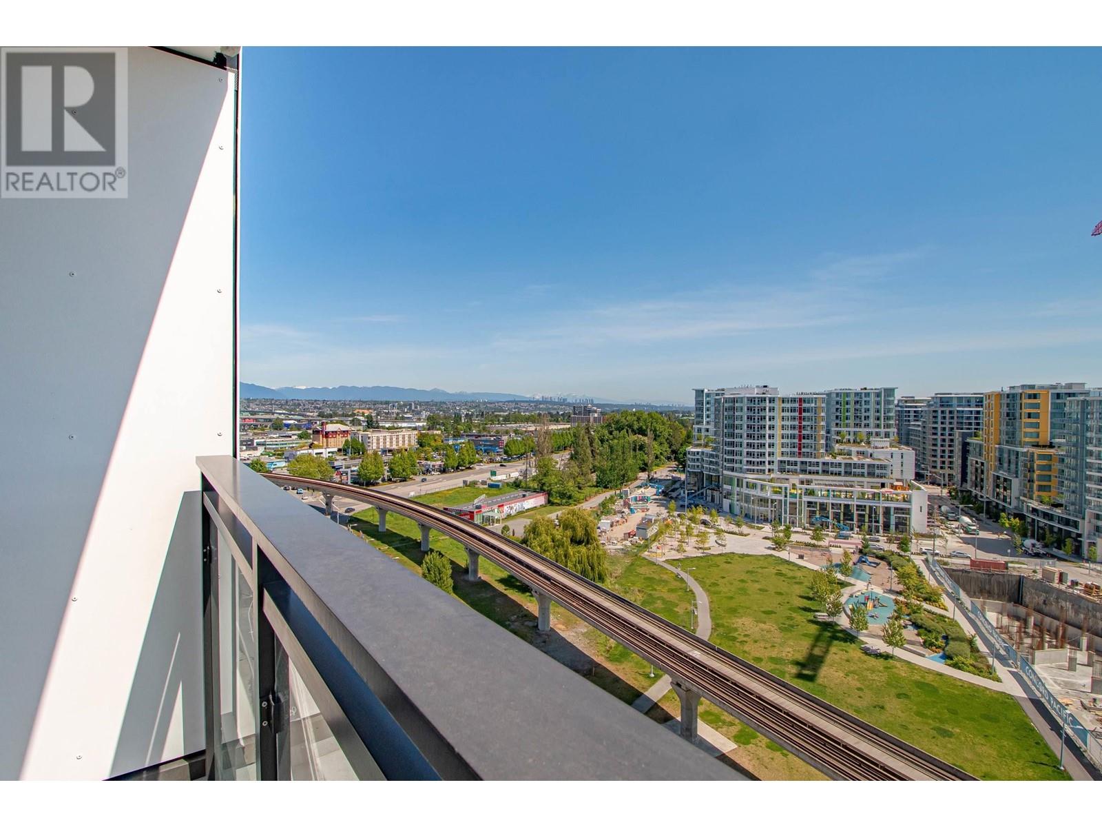 Photo 7 of 1502 3331 No 3 Road, Richmond BC