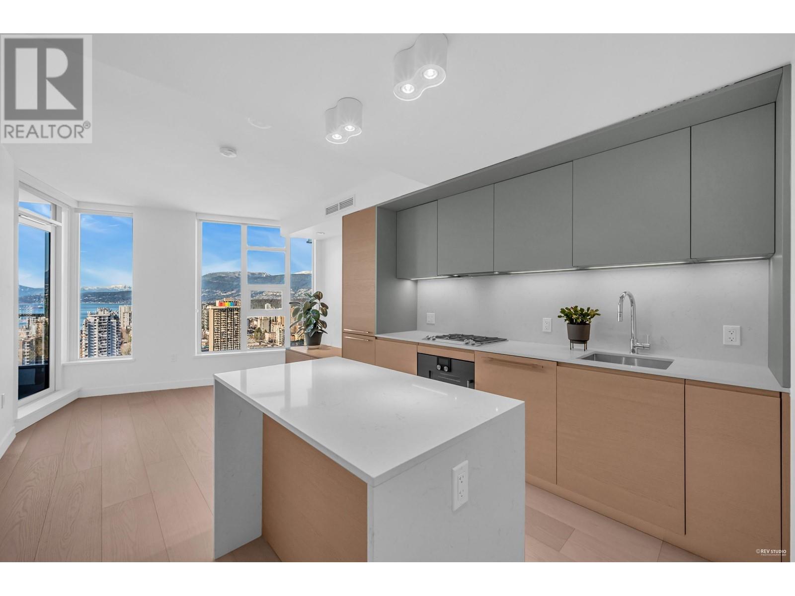 Photo 3 of 3312 1289 Hornby Street, Vancouver BC