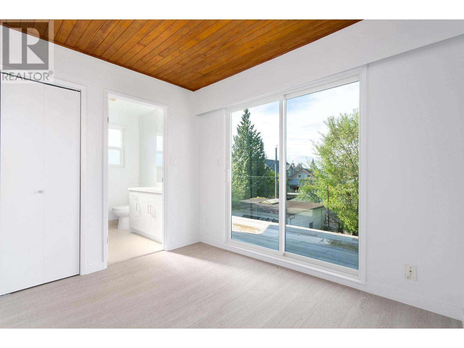 Photo 16 of 3727 W 20th Avenue, Vancouver BC