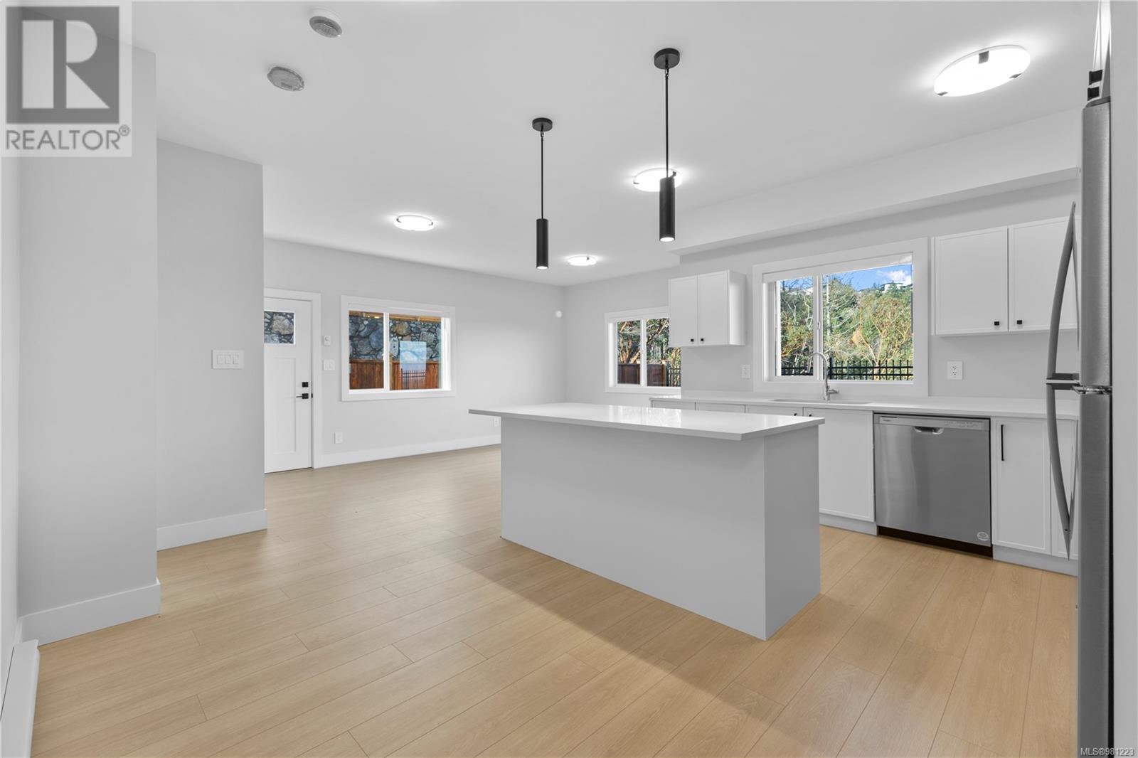 1406 Sandstone Lane, Langford real estate listing 981223
