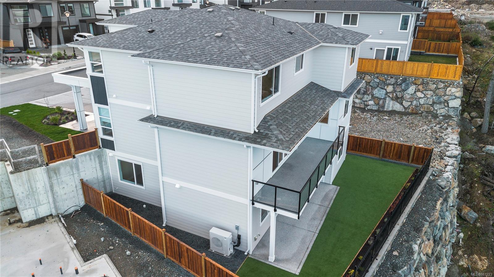 1406 Sandstone Lane, Langford real estate listing 981223
