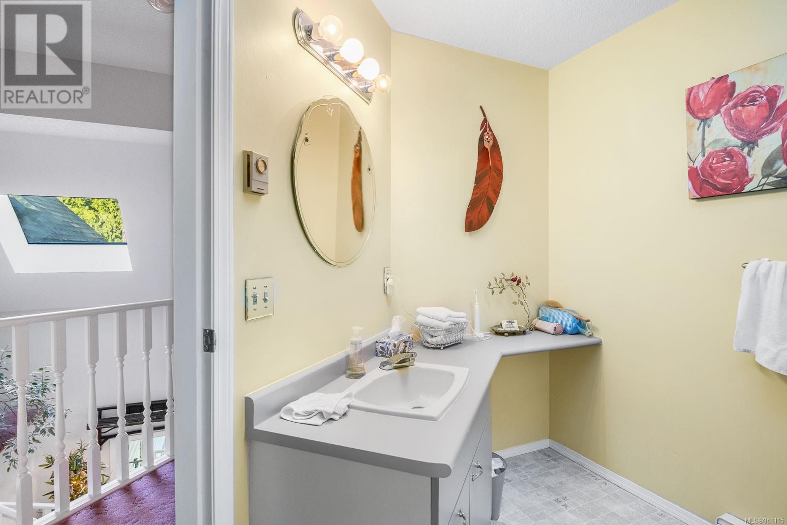 2974 Haslam Rd, Nanaimo real estate listing 981115