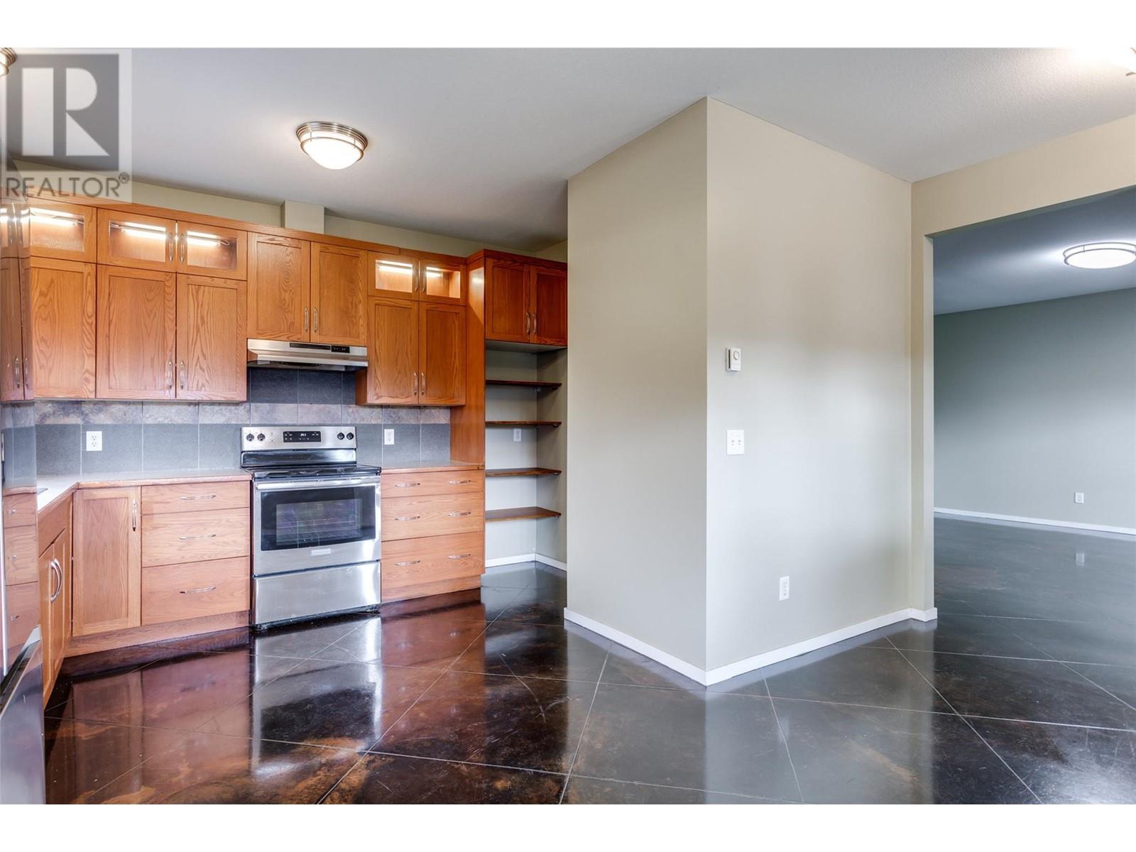 860 Glenwood Avenue, Kelowna