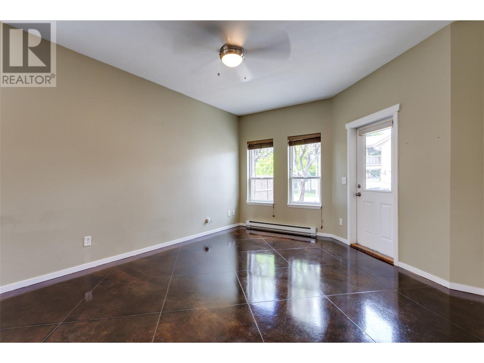 860 Glenwood Avenue, Kelowna
