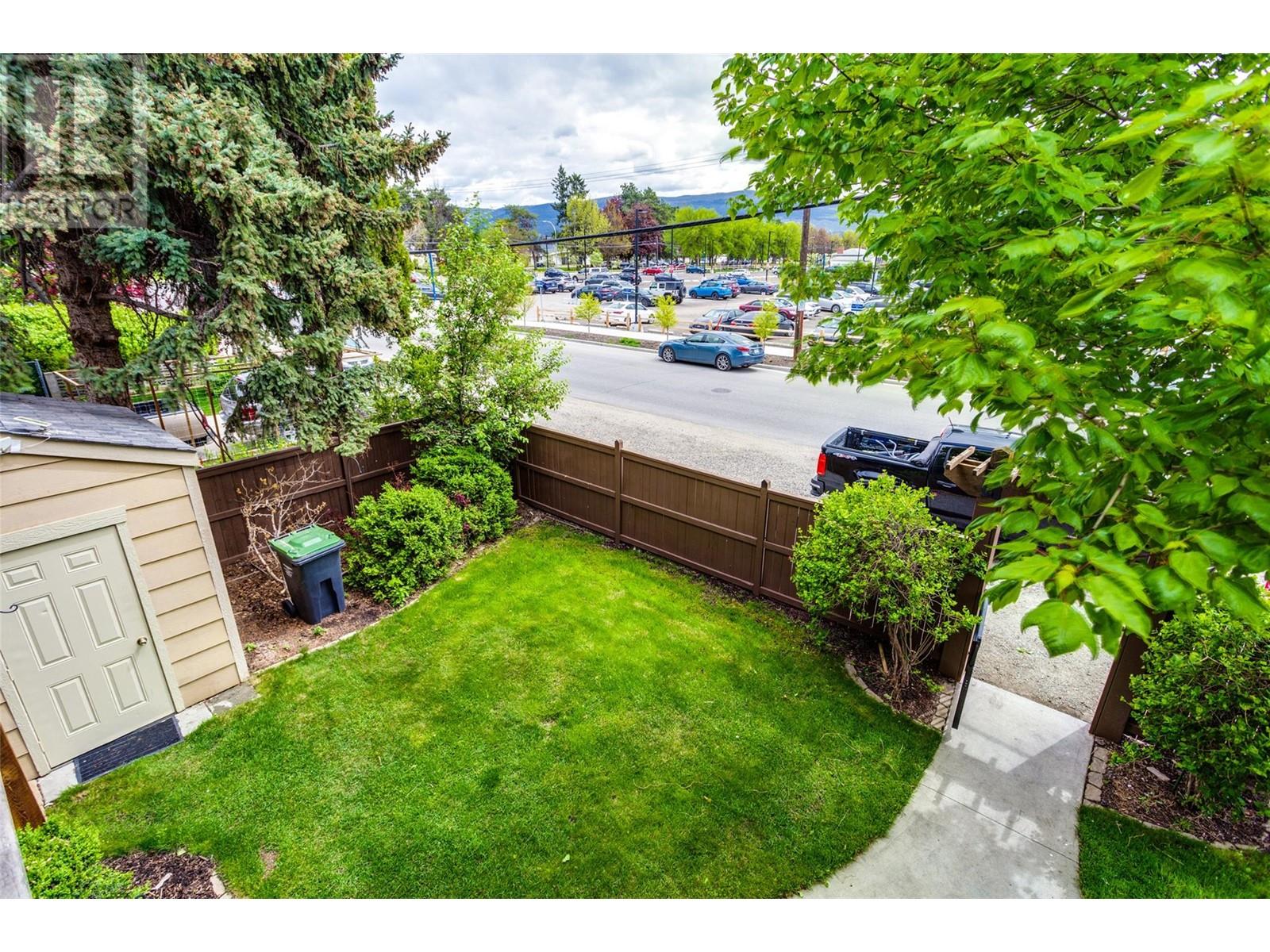860 Glenwood Avenue, Kelowna