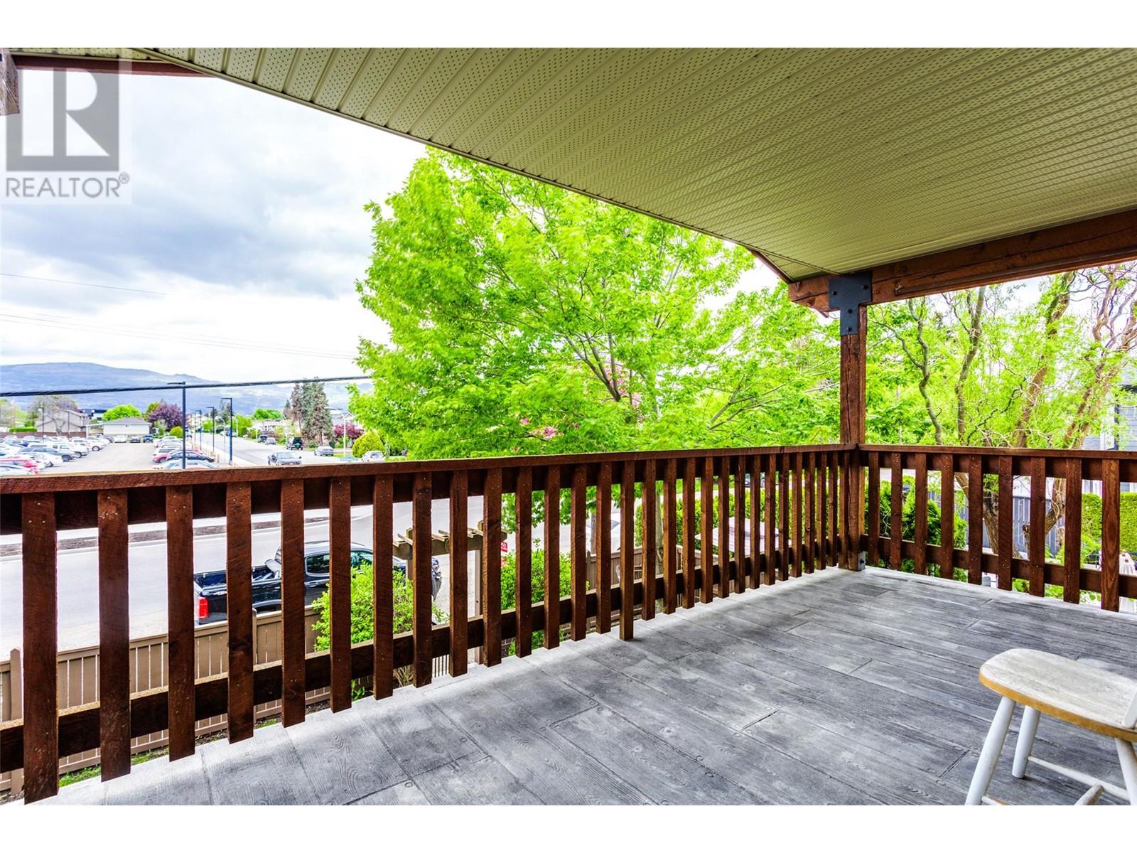 860 Glenwood Avenue, Kelowna