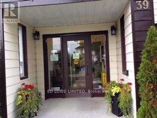 Photo 2 of 39 B Poyntz Street, Penetanguishene ON