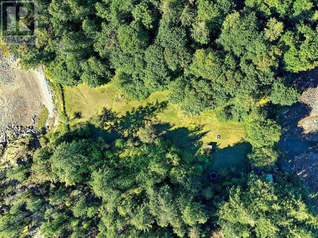 Vacant Land in Remote Areas - Image 6