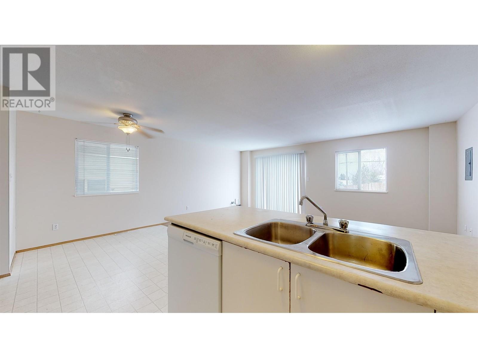 Photo 10 of 9216 86 Street, Fort St John BC