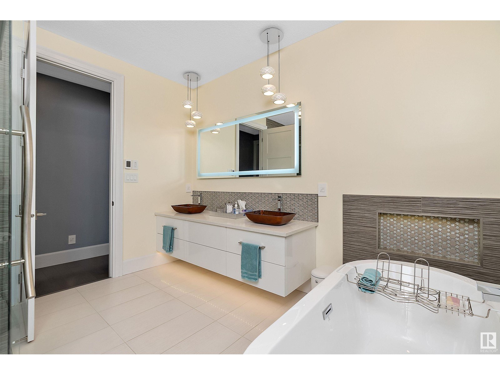 7706 JASPER AV NW, Edmonton