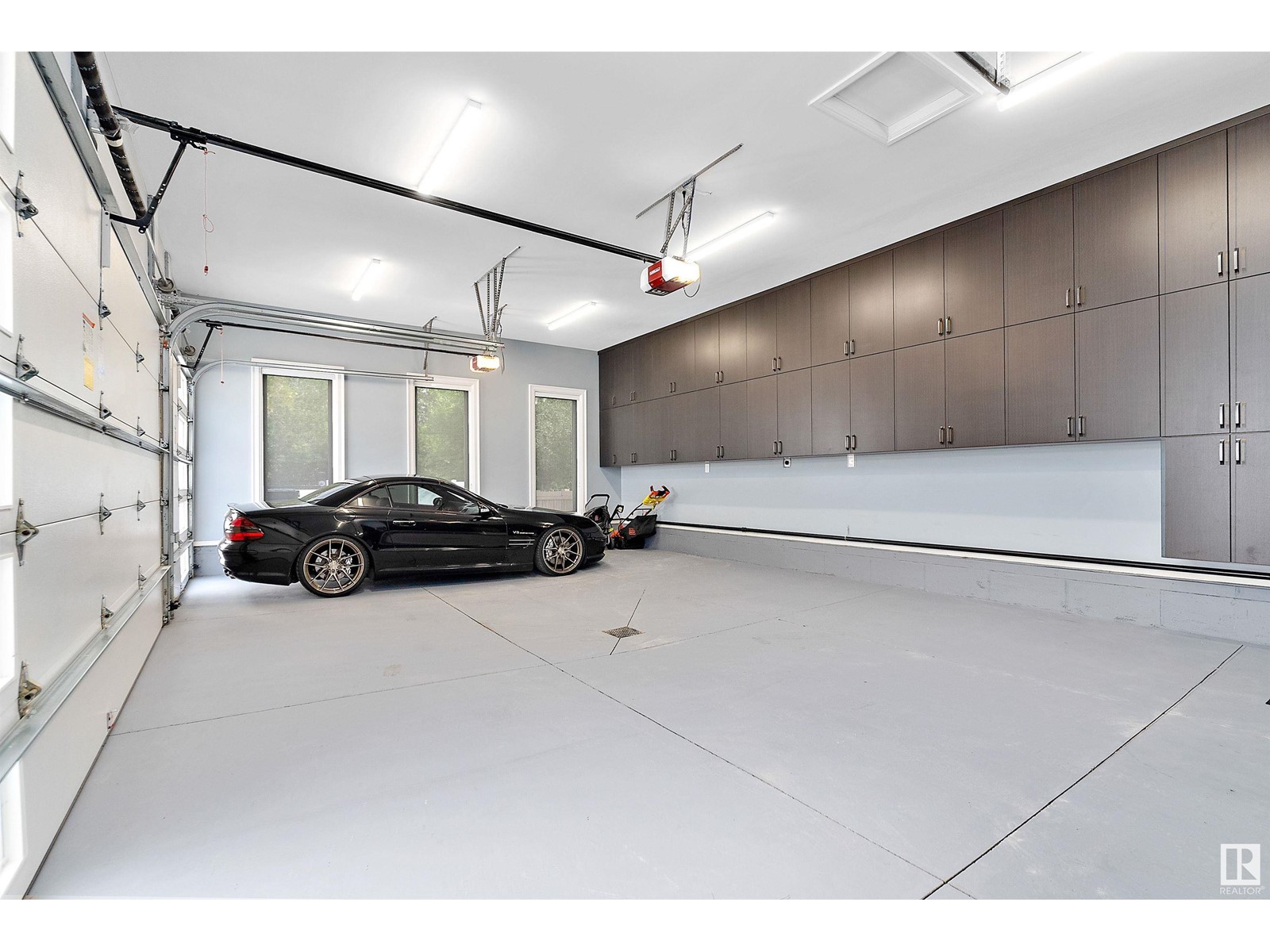 7706 JASPER AV NW, Edmonton