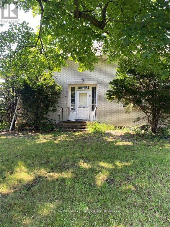 Photo 2 of 15169 Eaman Road N, South Stormont ON