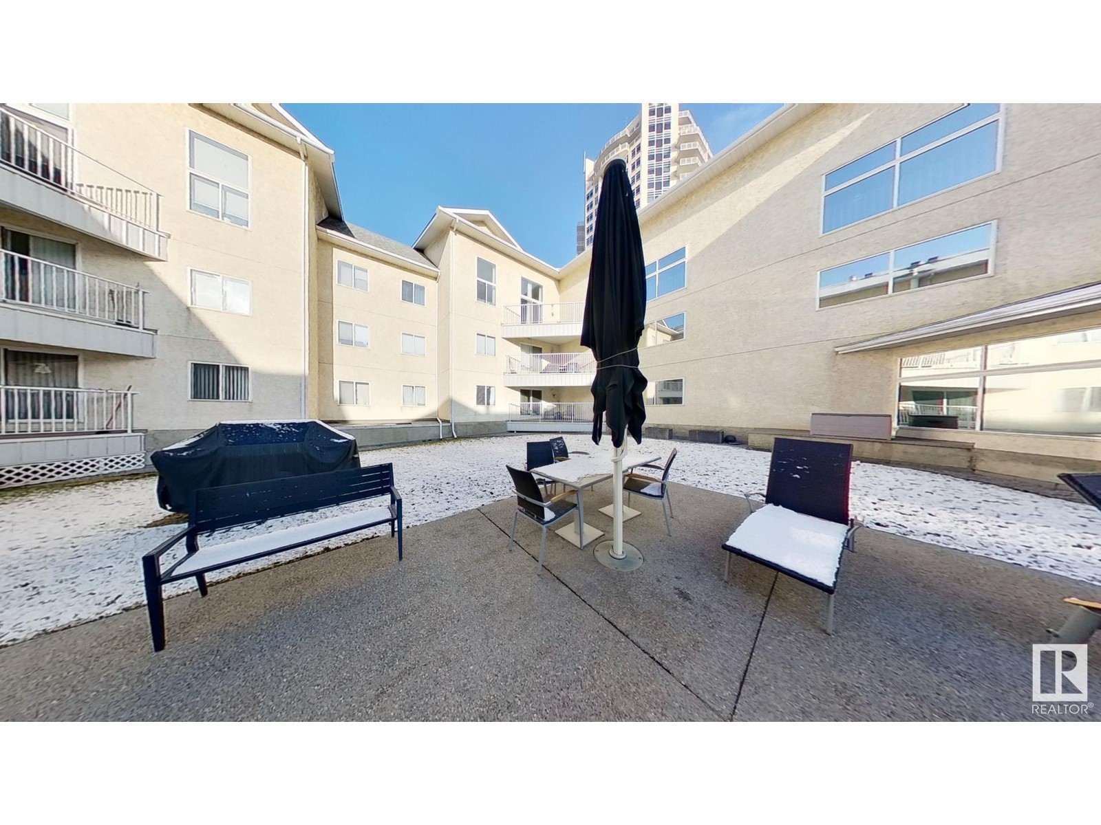 #22 10331 106 ST NW - 12