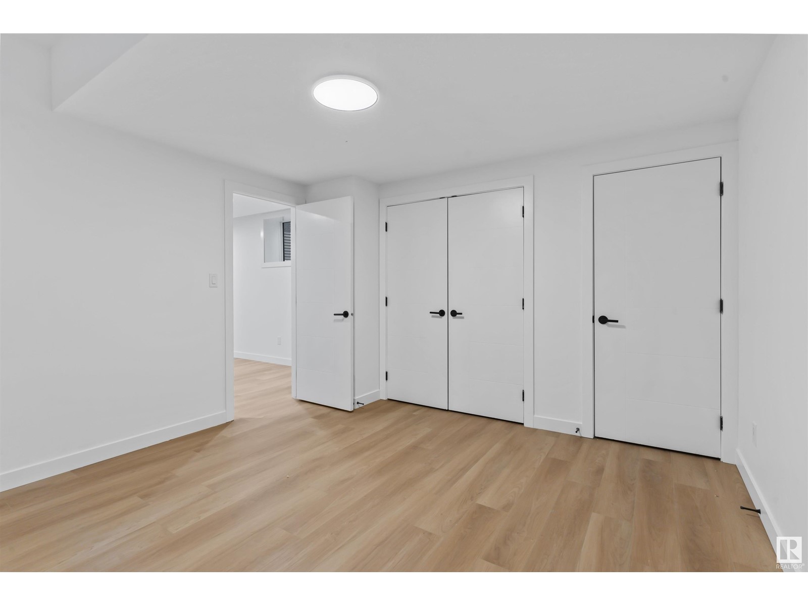 11126 132 ST NW, Edmonton
