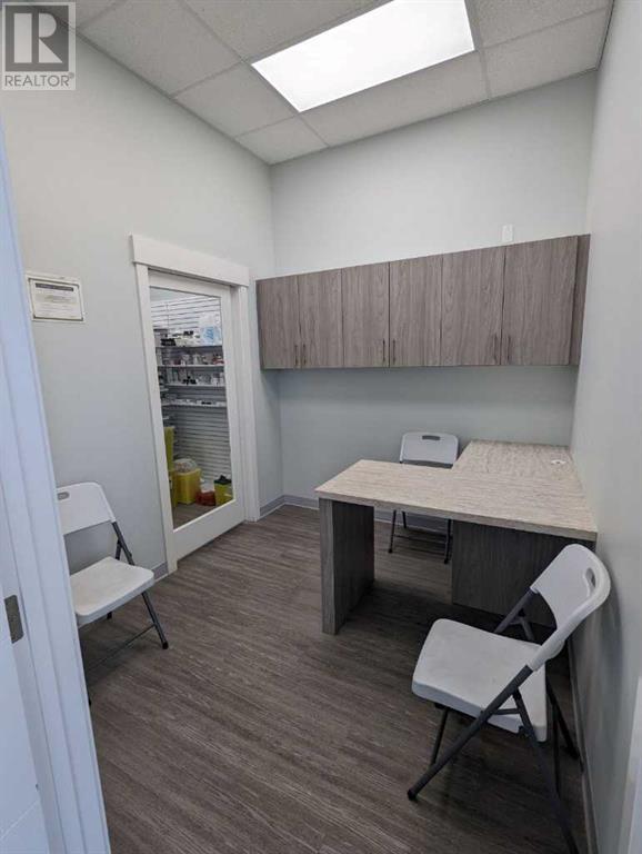 Retail for Sale in Unit   Macleod Trail SW Manchester Calgary 