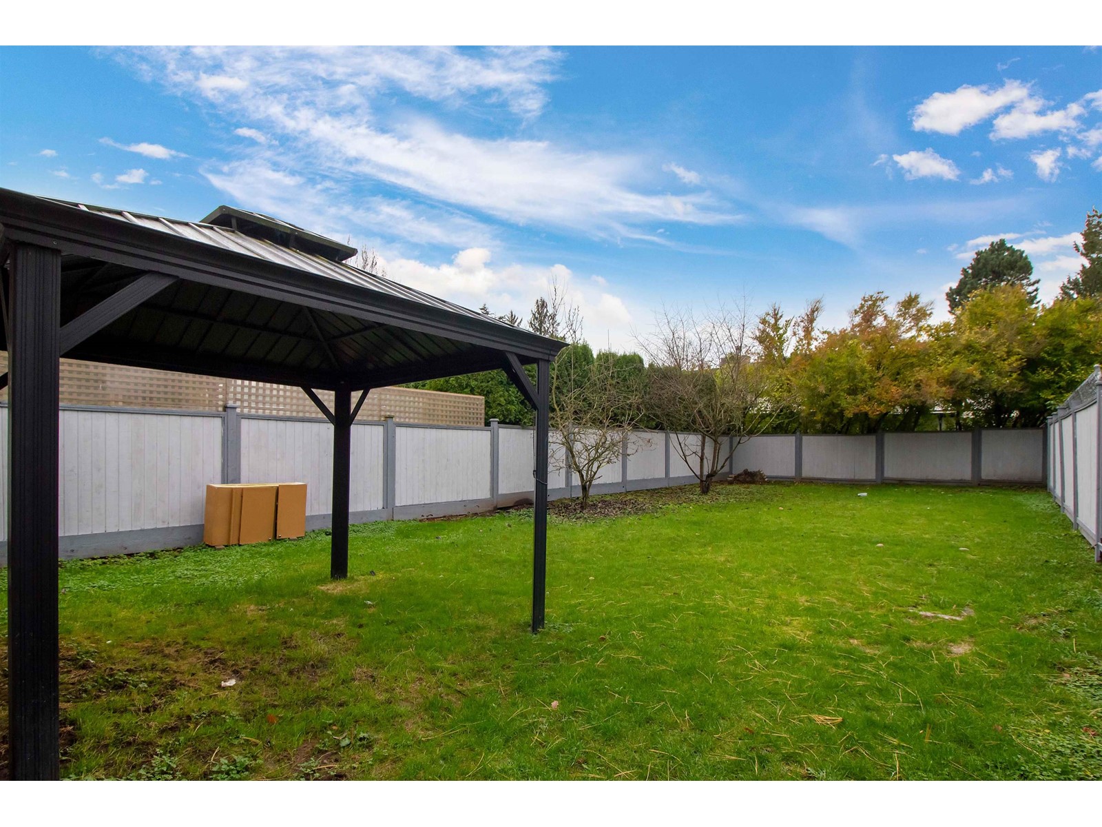 Photo 4 of 6937 134 A Street, Surrey BC