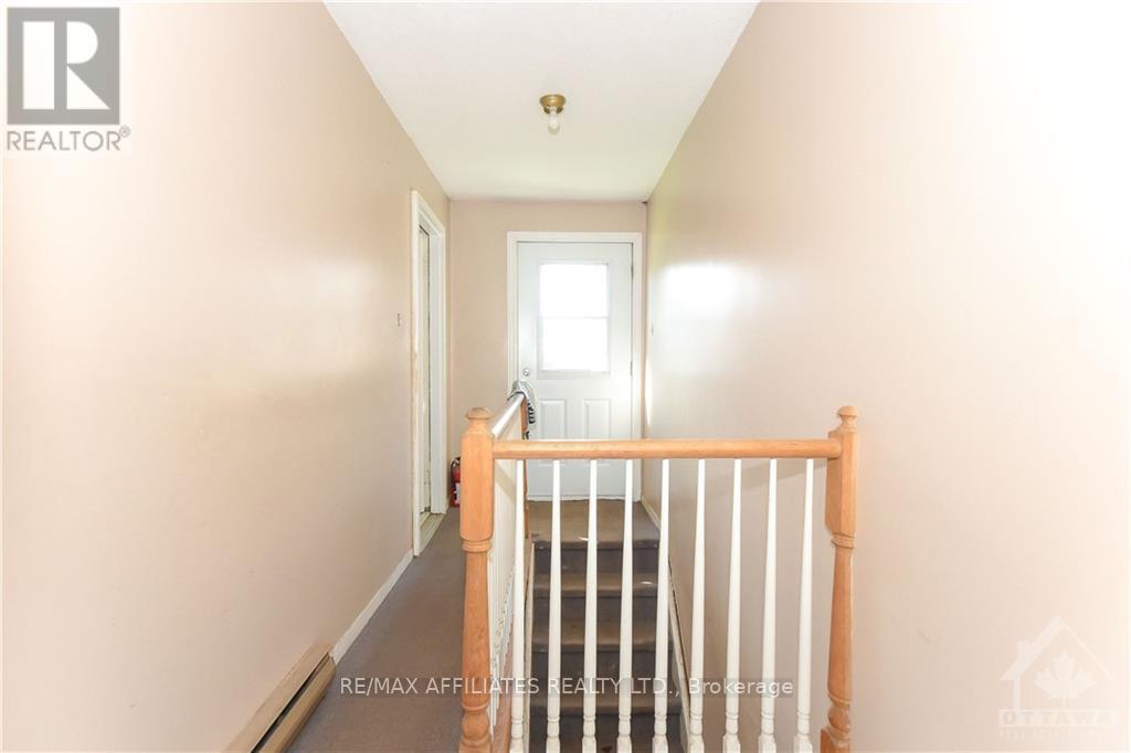 Photo 21 of 1860 Greys Creek Road, Ottawa ON