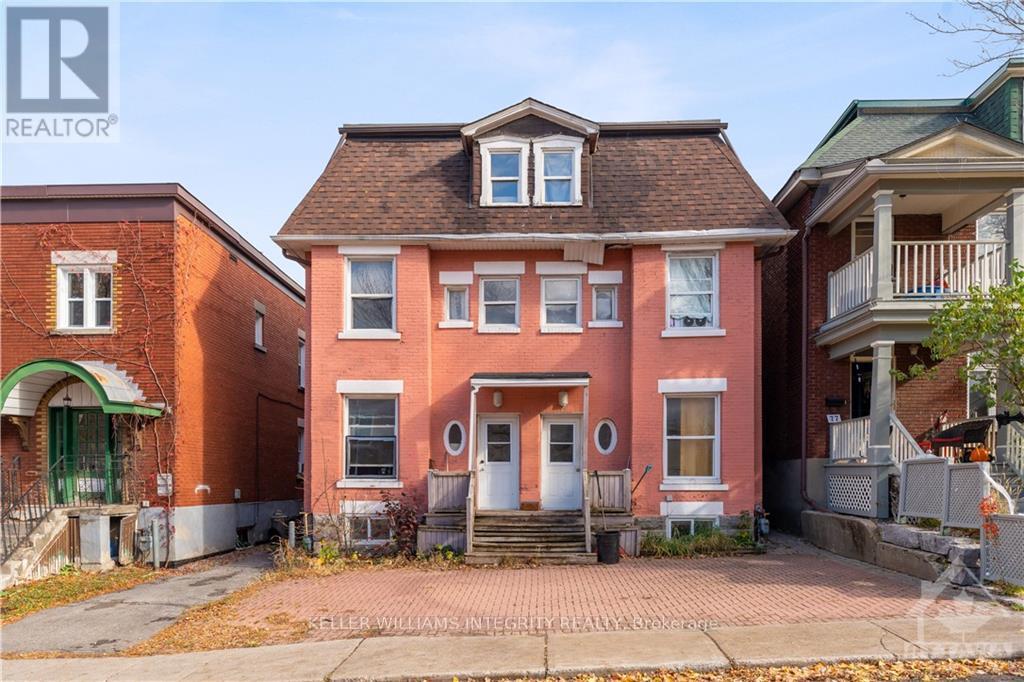 https://ddfcdn.realtor.ca/listing/TS638682534386830000/reb76/highres/2/x10418982_1.jpg