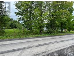 820 Summit Lane, Clarence Rockland, ON K4K1K7 Photo 16