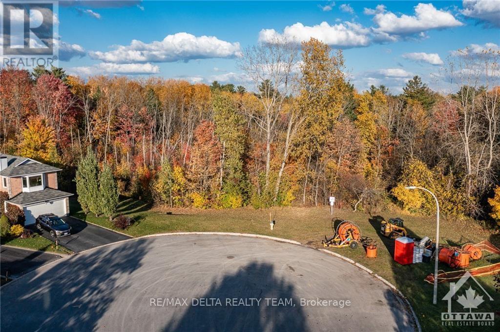 Vacant Land for Sale in LOT # BURNINGTREE COURT Ottawa 