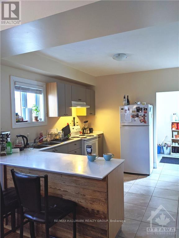 Photo 10 of 260 262 264 Bronson Avenue, Ottawa ON