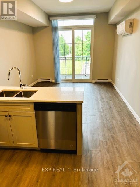 Photo 17 of 312 31 Eric Devlin Lane, Perth ON