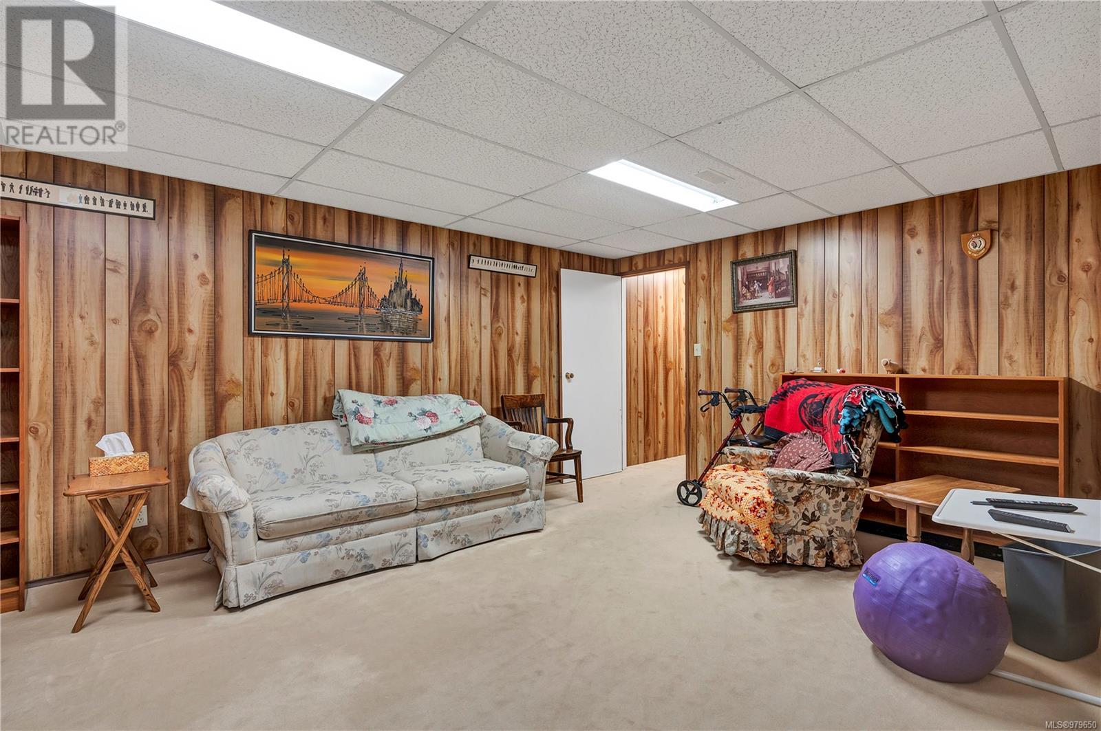 2926 Island Hwy S, Campbell River real estate listing 979650