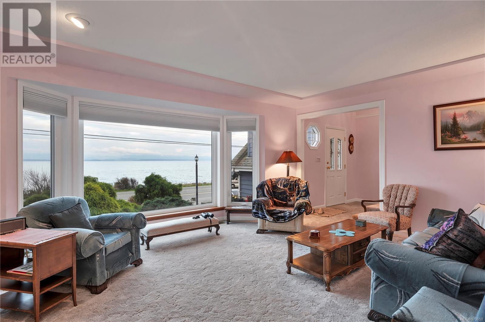 2926 Island Hwy S, Campbell River real estate listing 979650