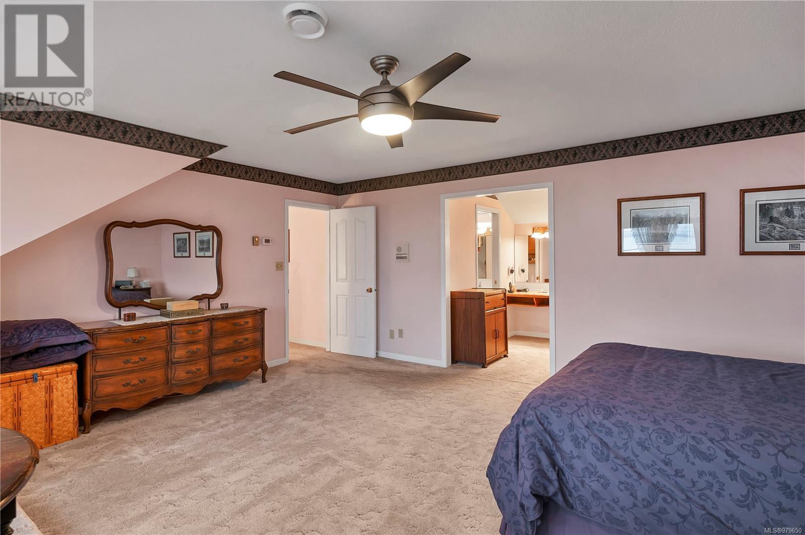 2926 Island Hwy S, Campbell River real estate listing 979650