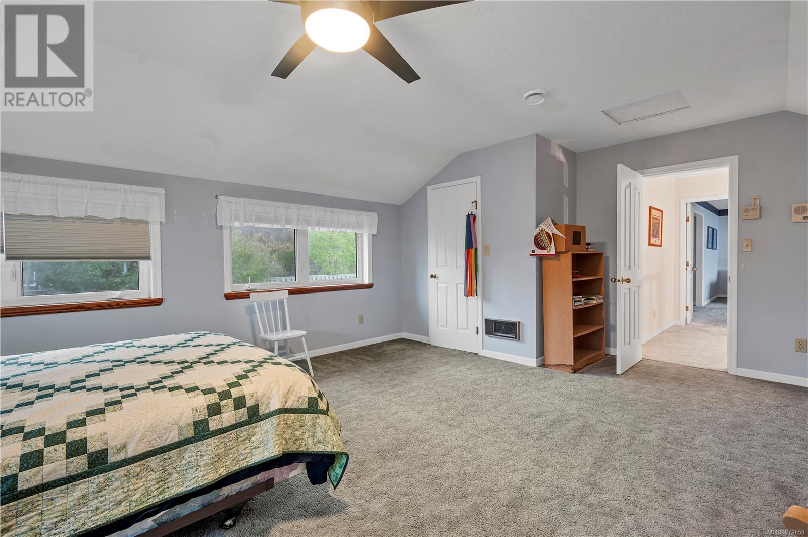 2926 Island Hwy S, Campbell River real estate listing 979650