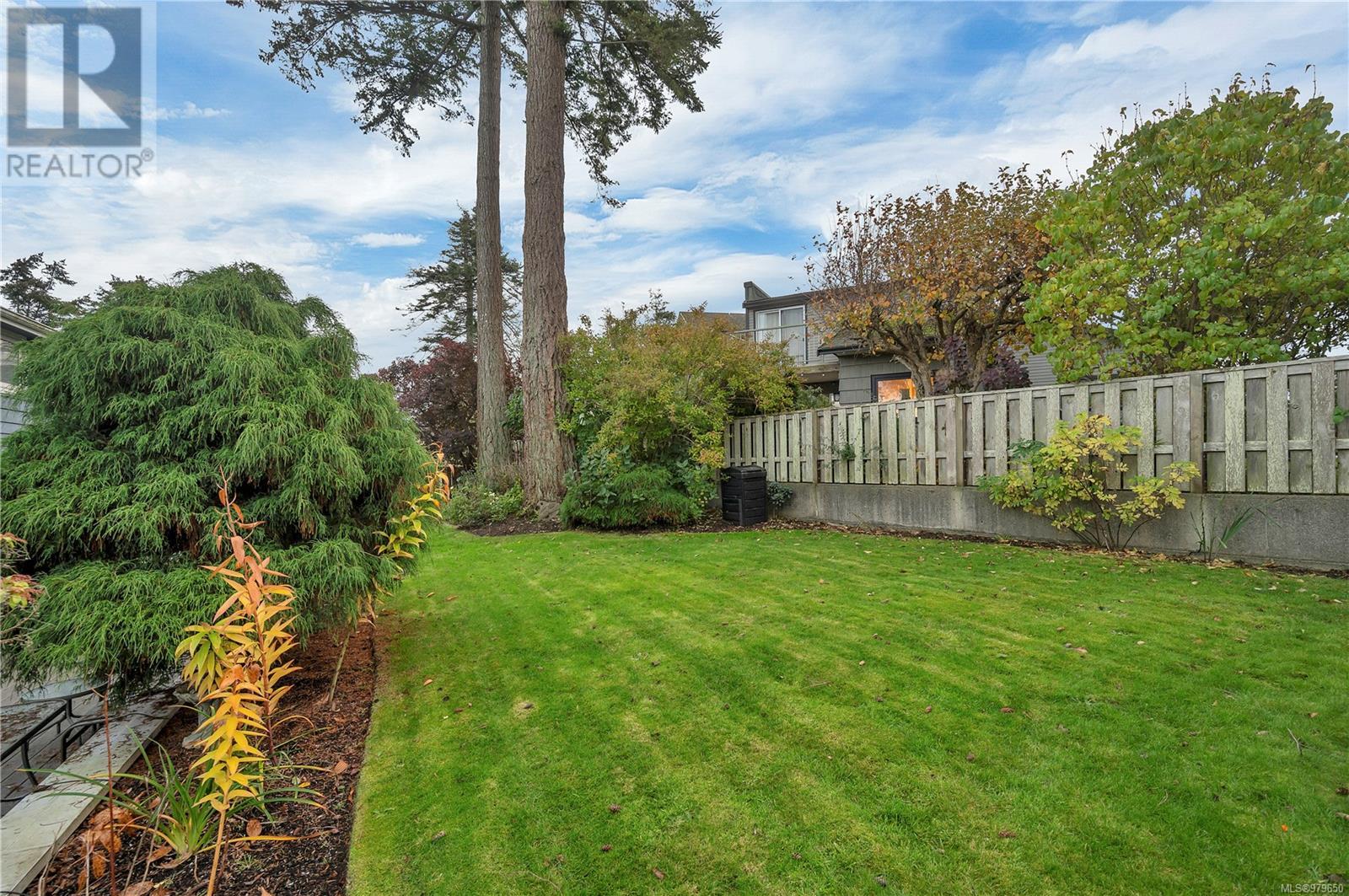 2926 Island Hwy S, Campbell River real estate listing 979650
