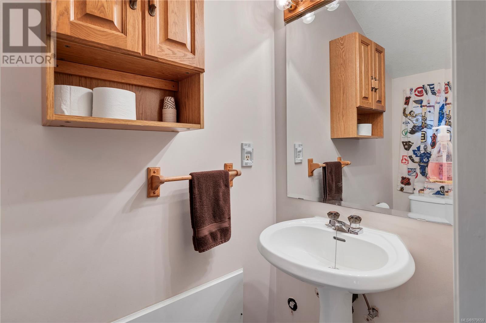 2926 Island Hwy S, Campbell River real estate listing 979650