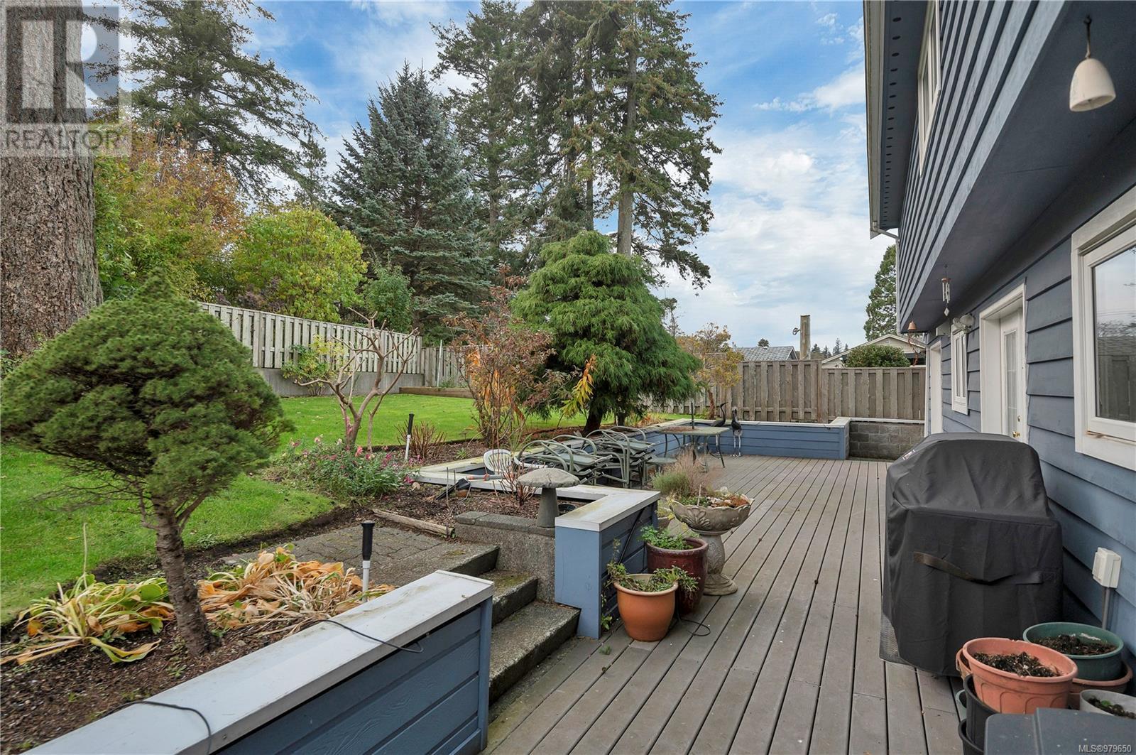 2926 Island Hwy S, Campbell River real estate listing 979650
