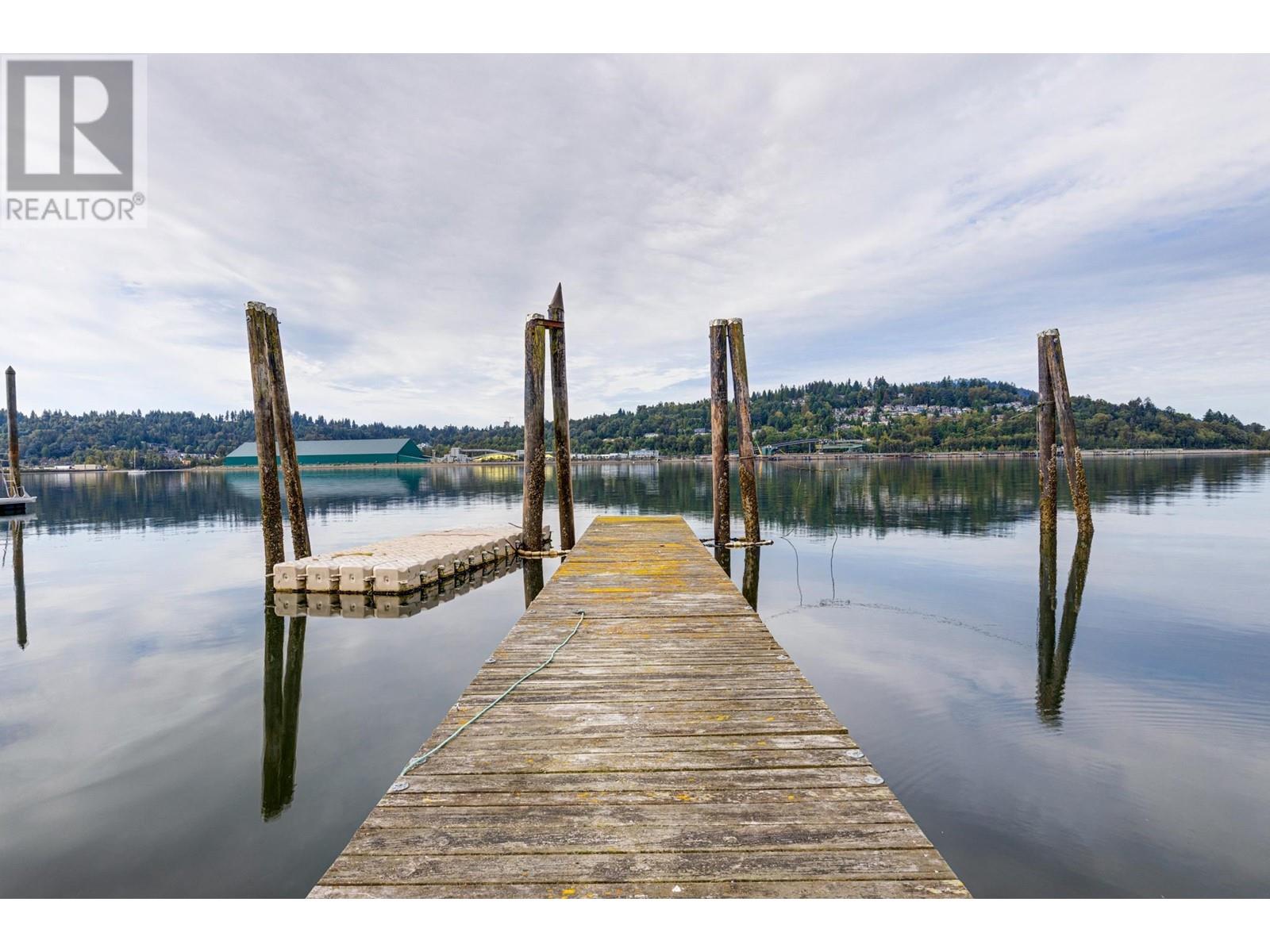 860 ALDERSIDE ROAD, Port Moody real estate listing R2946203