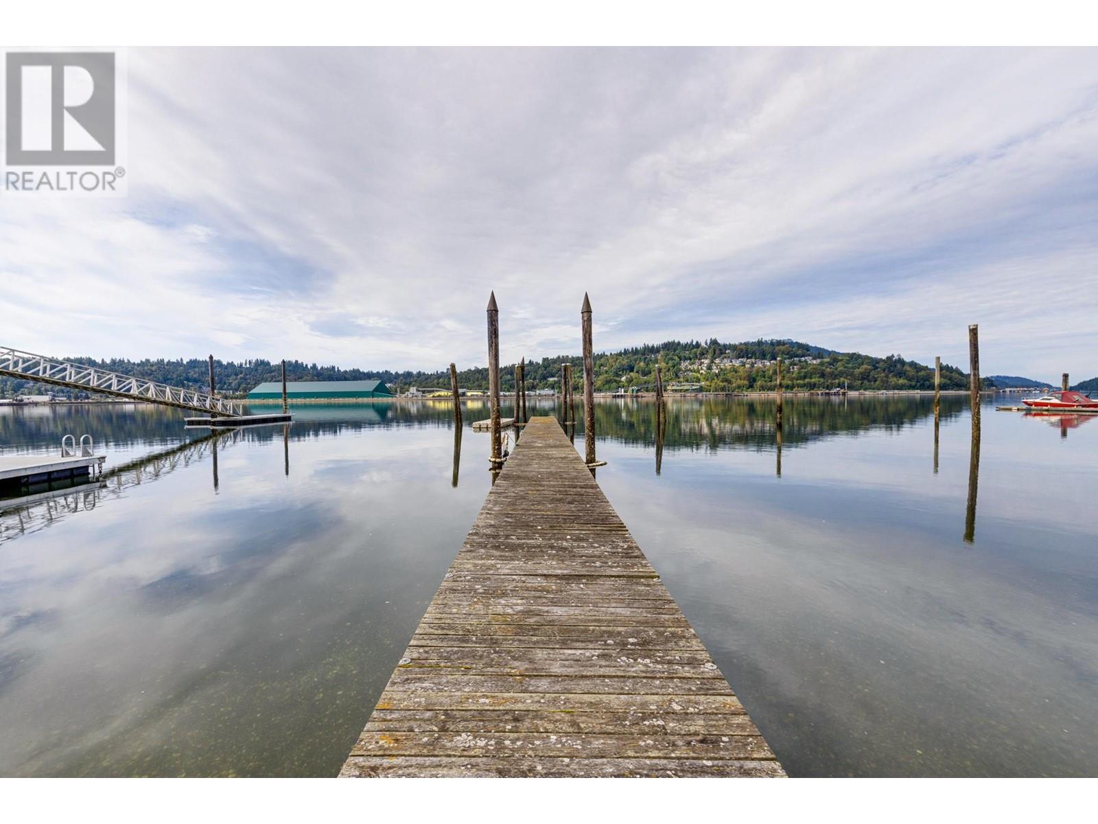 860 ALDERSIDE ROAD, Port Moody real estate listing R2946203