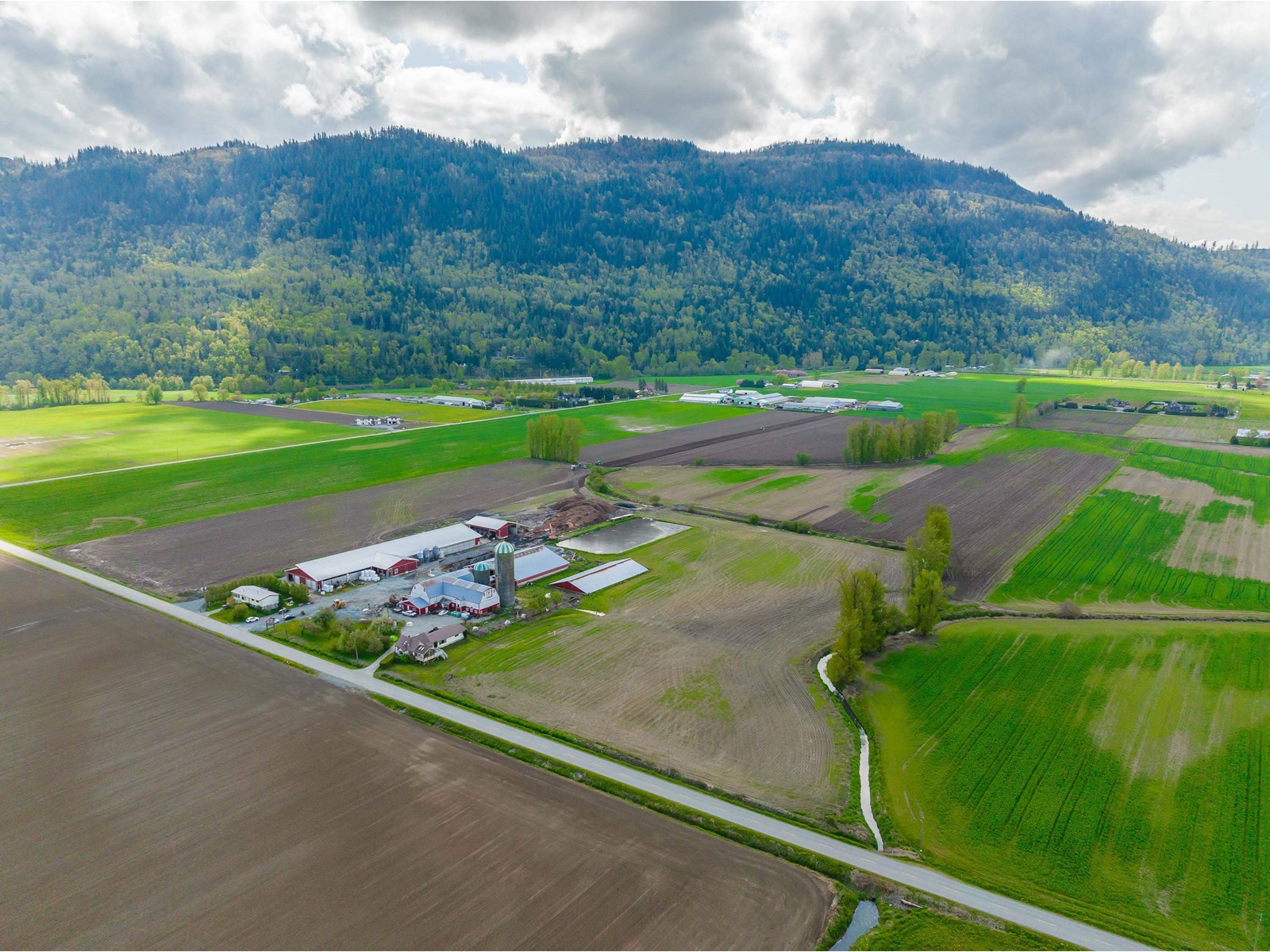 39464 WELLS LINE ROAD, Abbotsford
