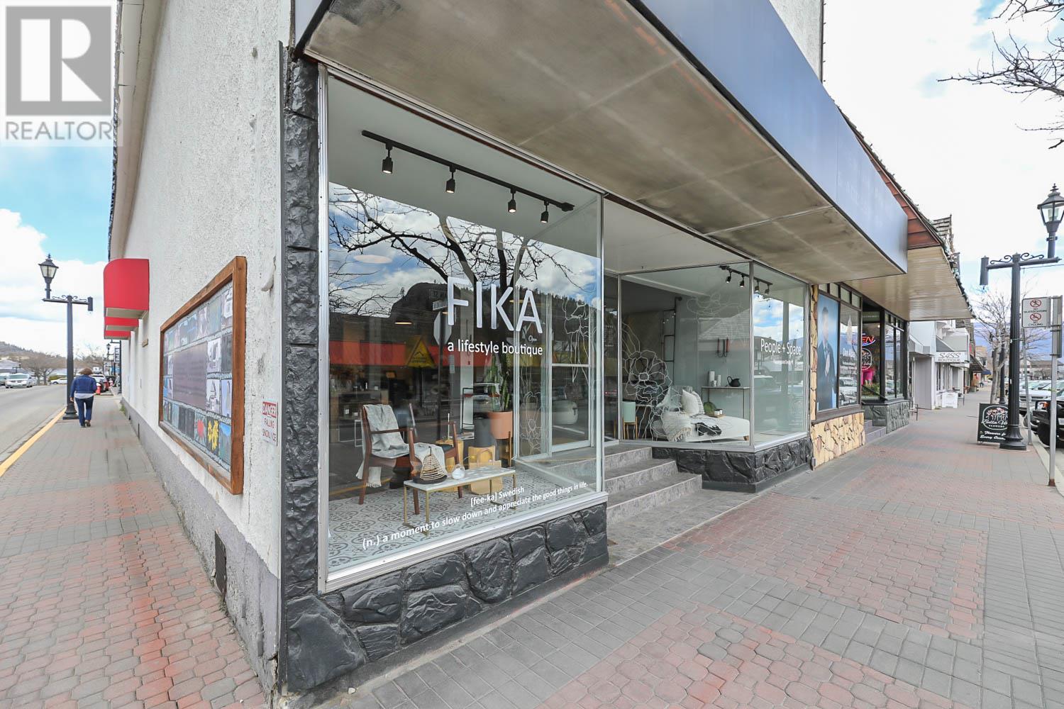 10122 & 10124 Main Street, Summerland