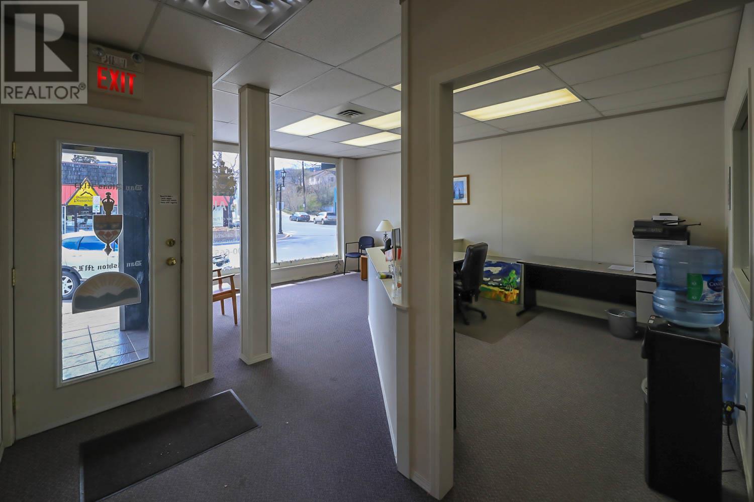 10122 & 10124 Main Street, Summerland