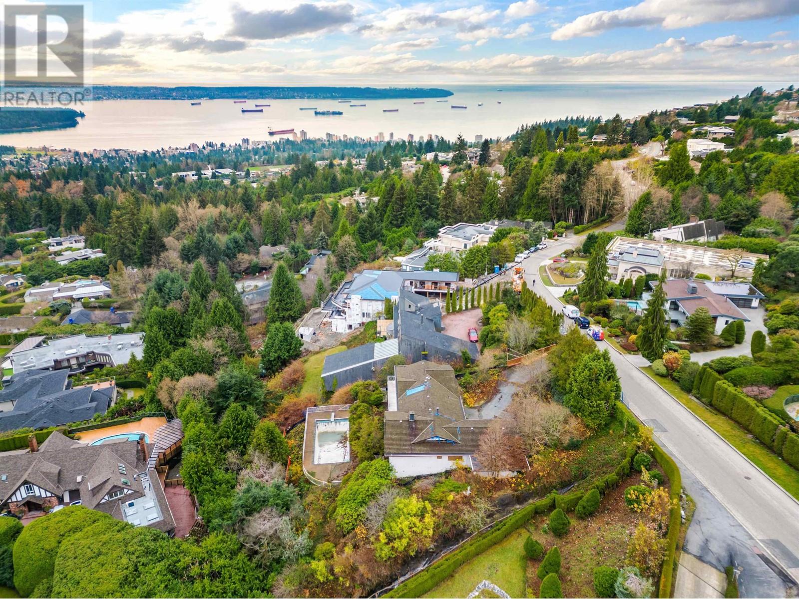 1318 CRESTWELL ROAD, West Vancouver real estate listing R2945849