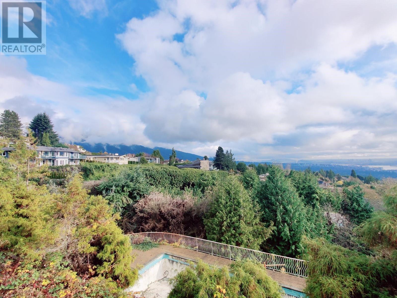 1318 CRESTWELL ROAD, West Vancouver real estate listing R2945849