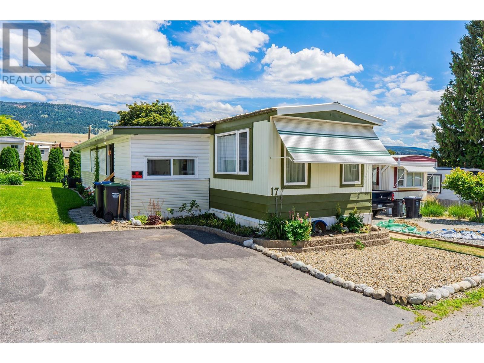 17 12022 Pretty Road, Lake Country
