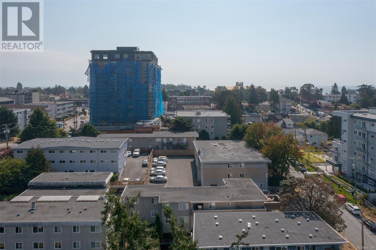 656 ADMIRALS RD - 25