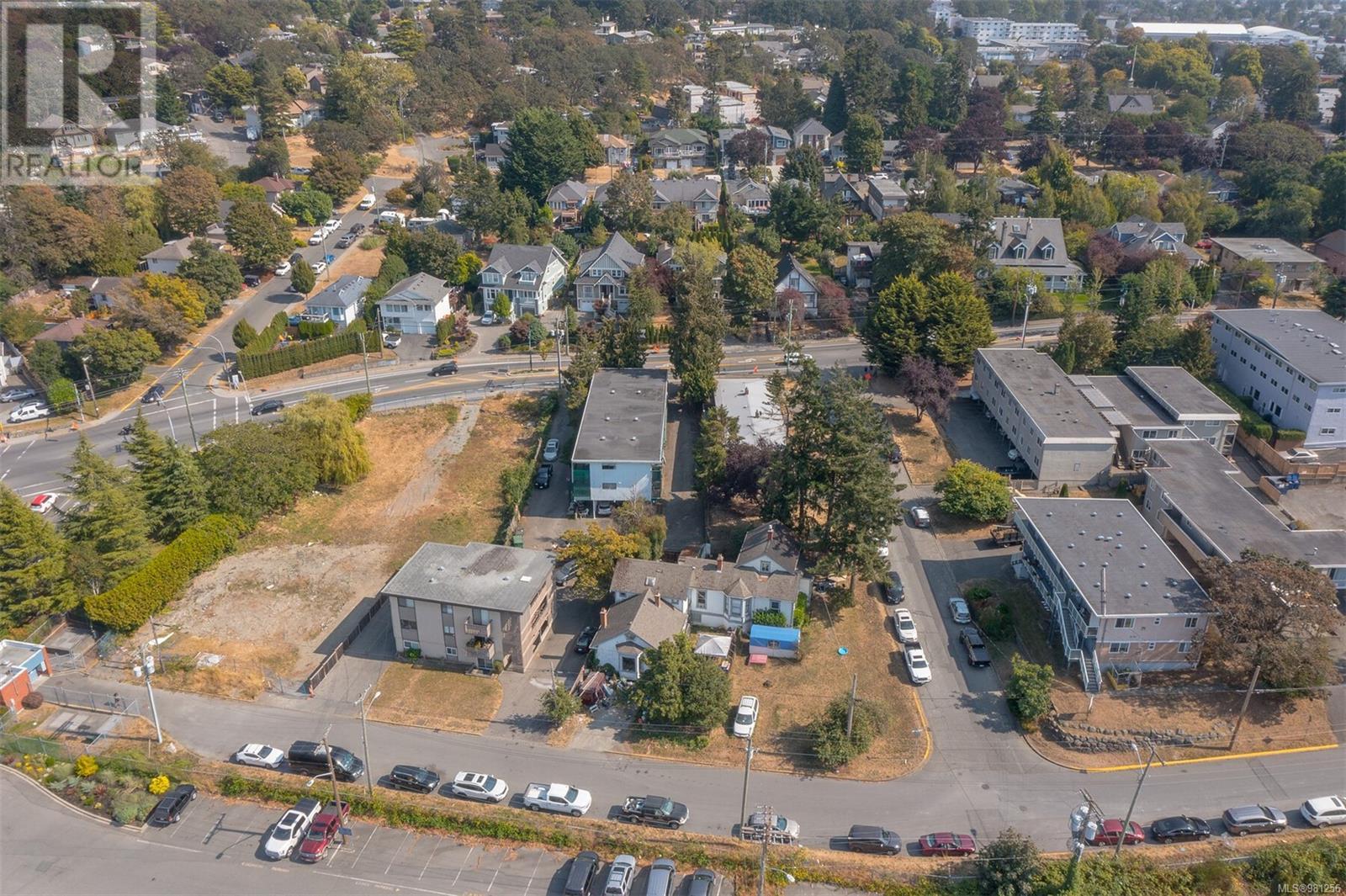 656 ADMIRALS RD - 8