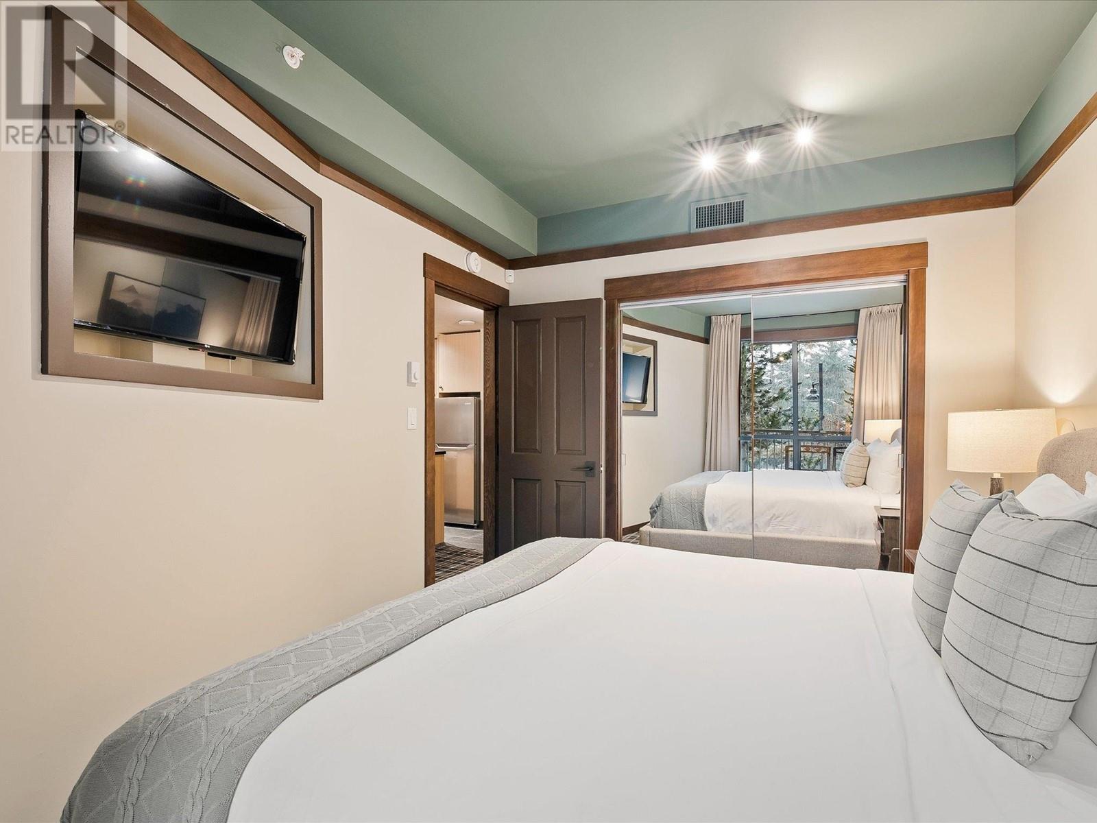315 4320 SUNDIAL CRESCENT, Whistler real estate listing R2947849