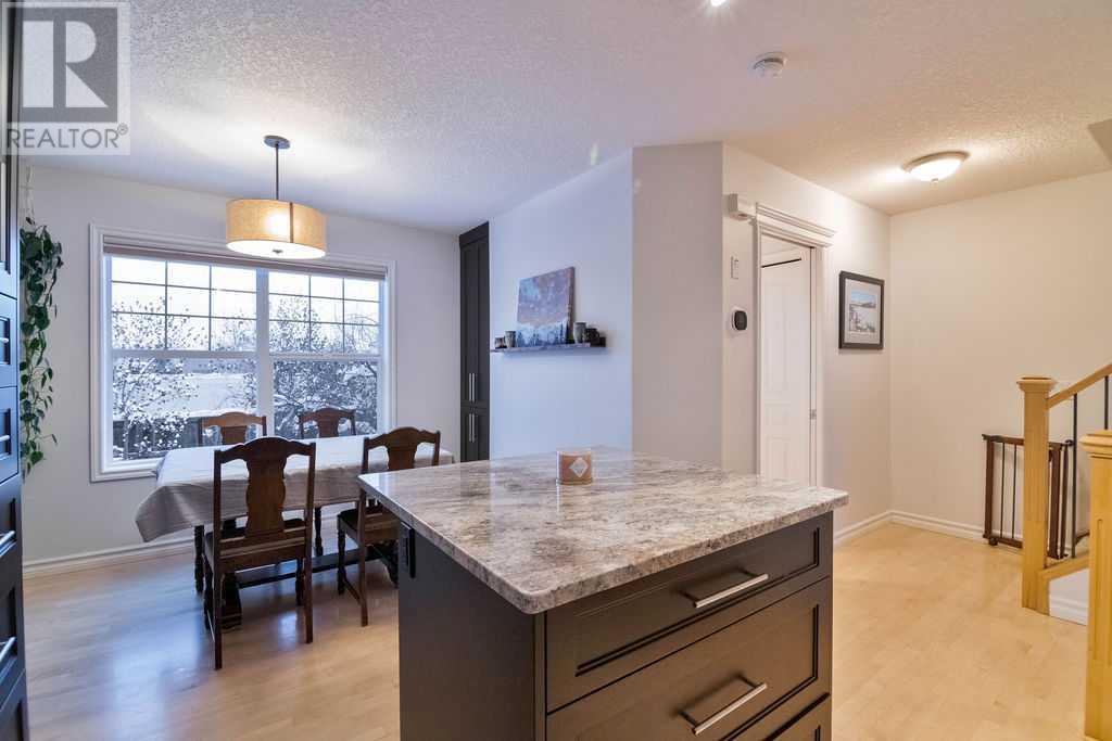 Single Family House 4 Level for Sale in  Inglewood Grove SE Inglewood Calgary 