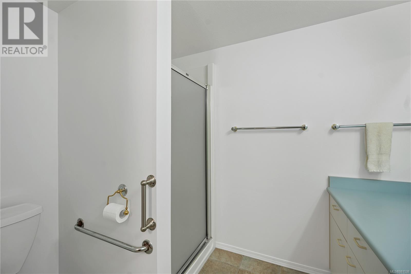 3207 27 Island Hwy S, Campbell River real estate listing 981538