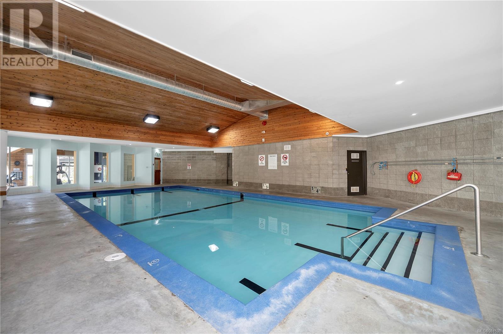 3207 27 Island Hwy S, Campbell River real estate listing 981538