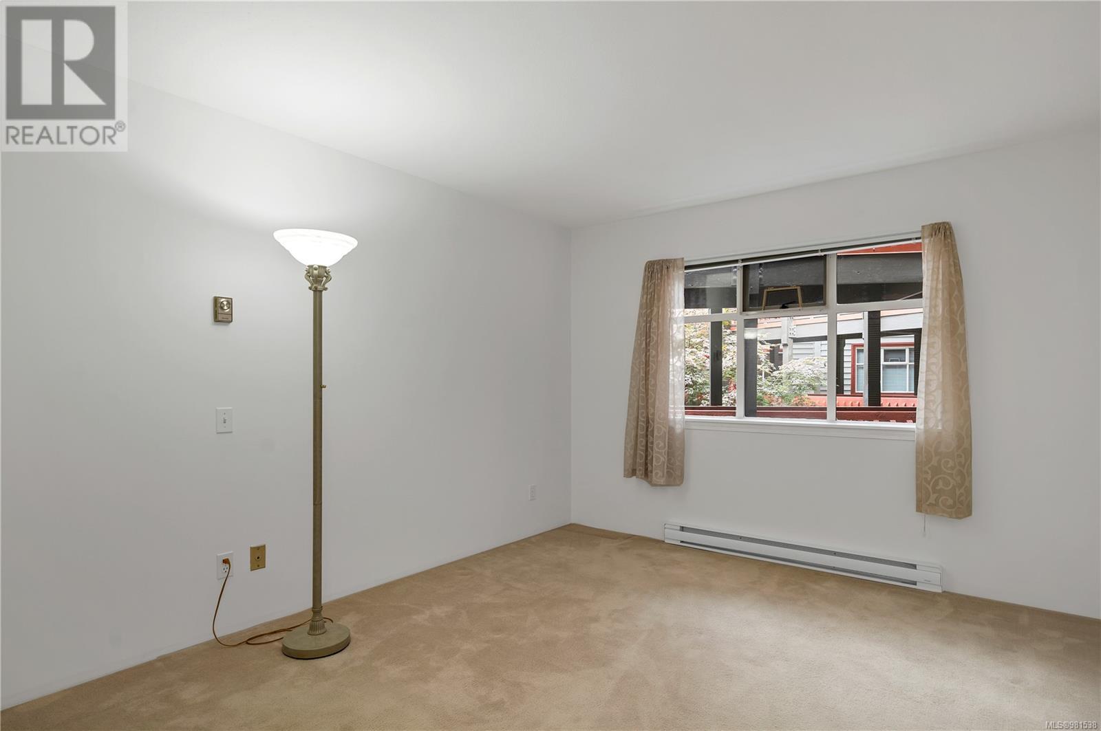 3207 27 Island Hwy S, Campbell River real estate listing 981538