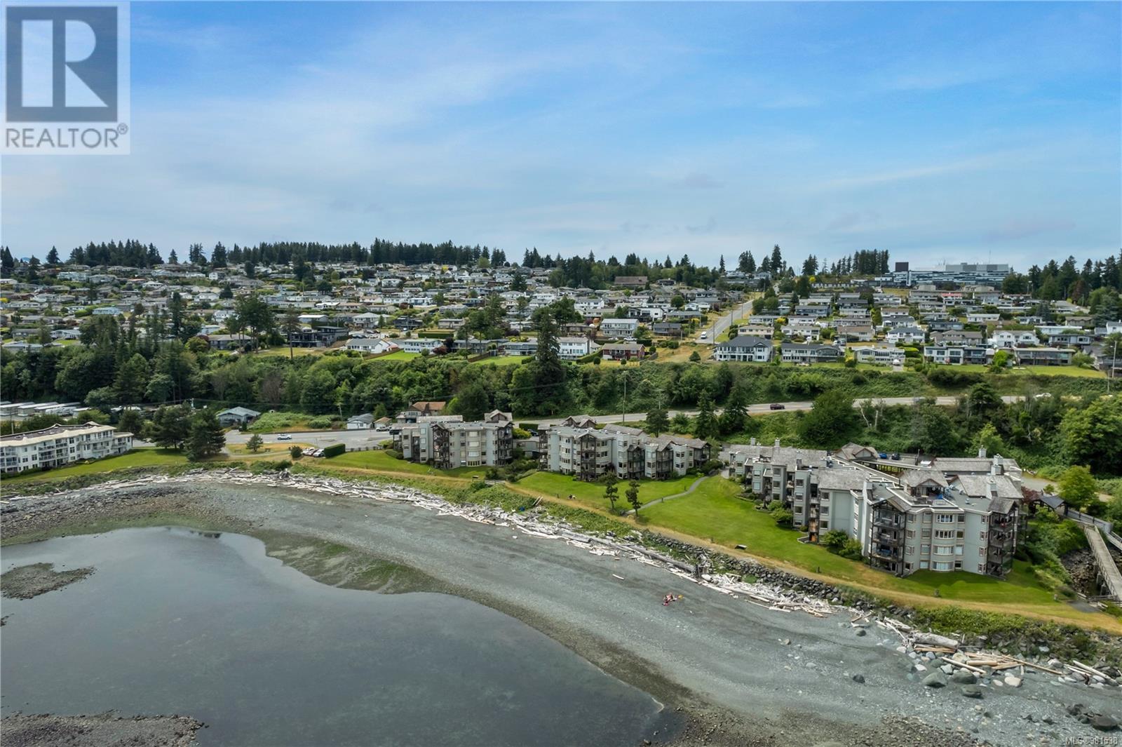 3207 27 Island Hwy S, Campbell River real estate listing 981538