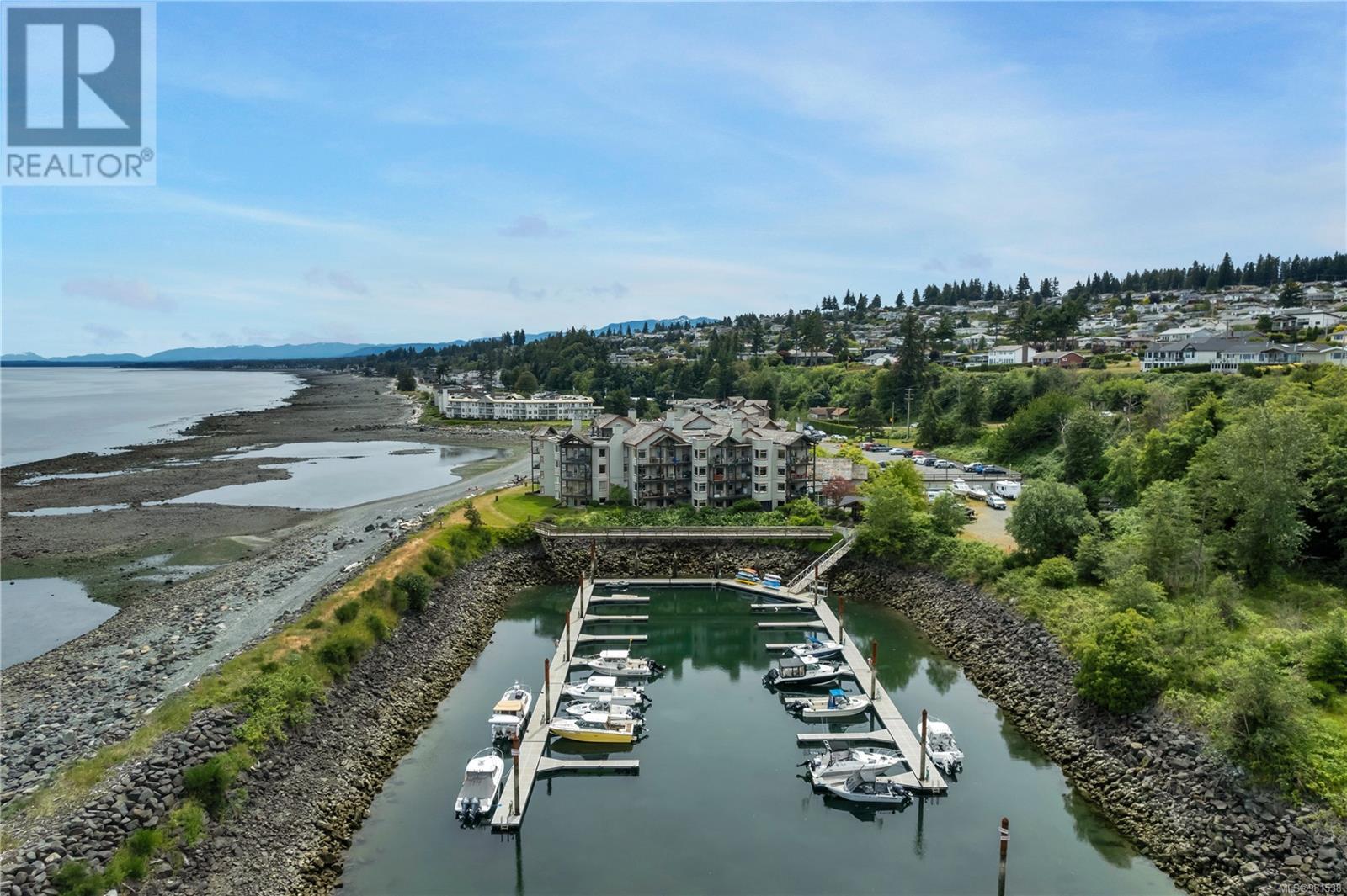 3207 27 Island Hwy S, Campbell River real estate listing 981538